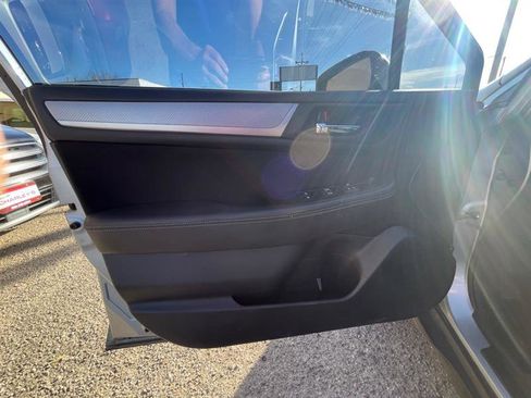 Used 2015 Subaru Outback 2.5i Premium image 10