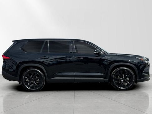 Used 2024 Toyota Grand Highlander Limited image 2