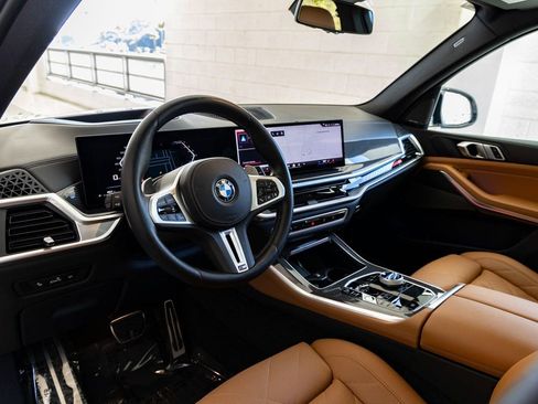 Used 2024 BMW X5 M60i image 18