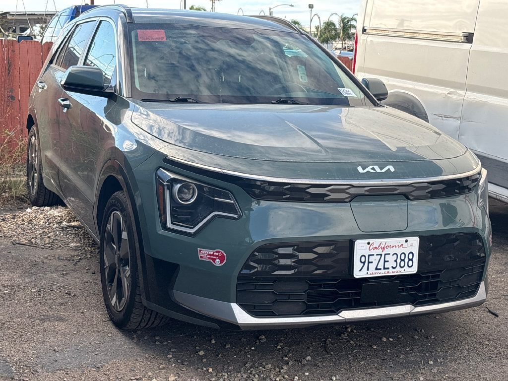 Used 2023 Kia Niro Wind FWD image 3