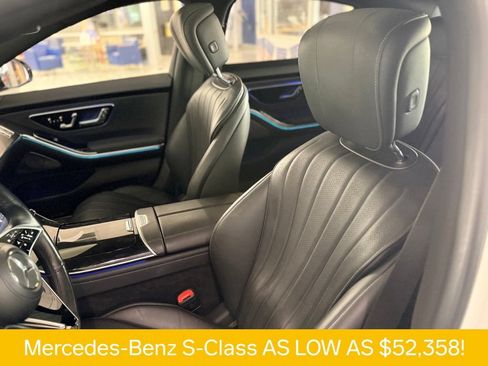 Used 2022 Mercedes-Benz S 500 4MATIC w/ AMG Line Package image 15