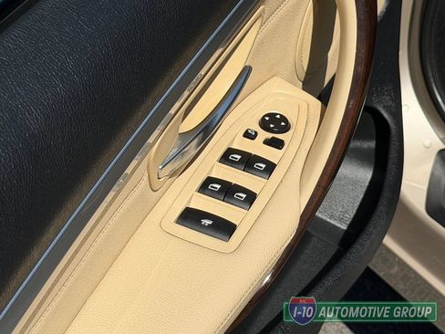 Used 2017 BMW 430i Convertible RWD image 16