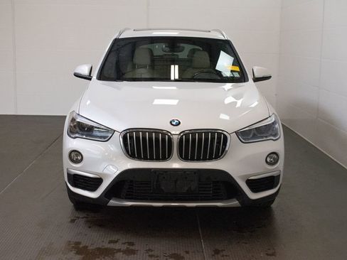Used 2017 BMW X1 xDrive28i AWD/4WD image 2