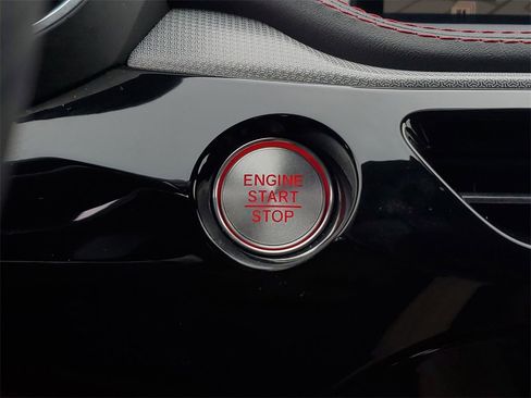 Certified 2022 Acura MDX A-Spec image 31