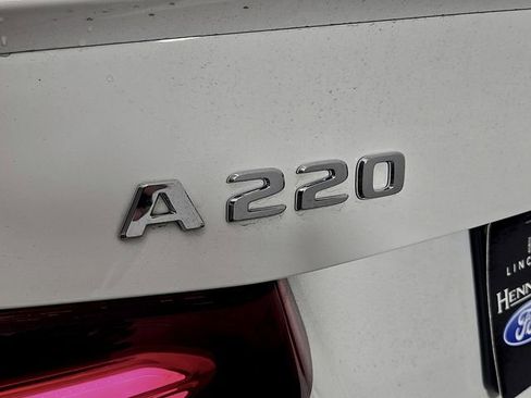 Used 2021 Mercedes-Benz A 220 4MATIC image 31