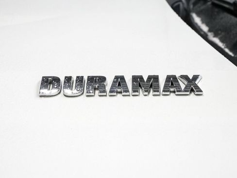 Used 2021 Chevrolet Silverado 1500 LTZ image 21