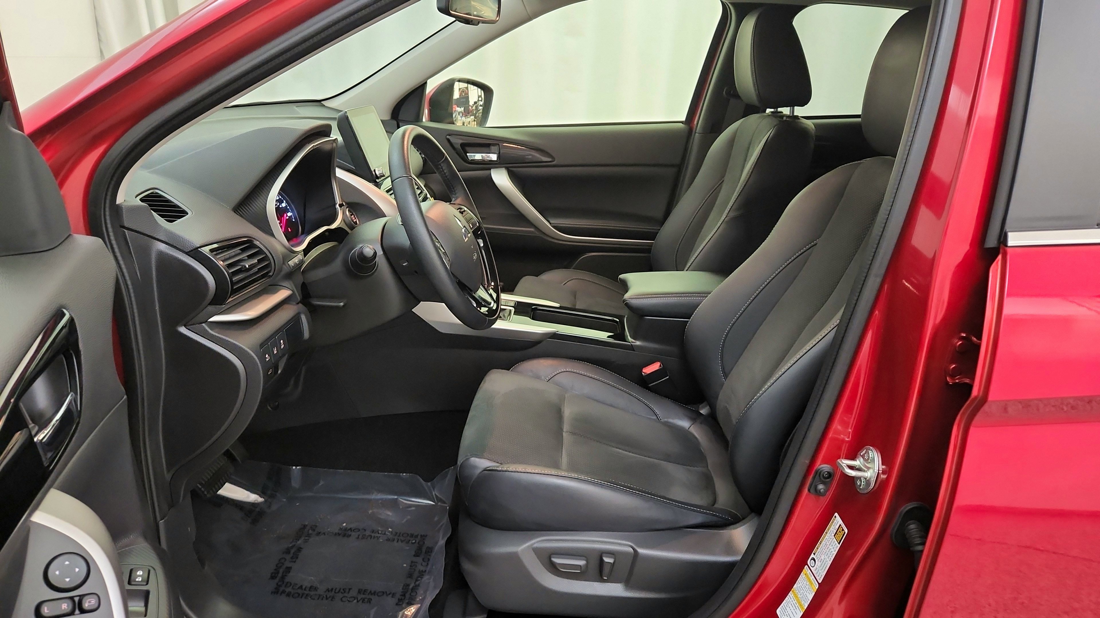 Used 2025 Mitsubishi Eclipse Cross SE AWD/4WD image 21