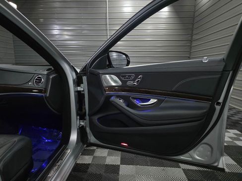 Used 2018 Mercedes-Benz S 450 4MATIC Sedan image 38