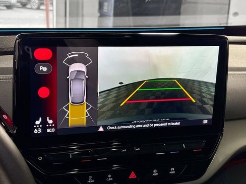 Certified 2023 Volkswagen ID.4 Pro S Plus AWD/4WD image 18