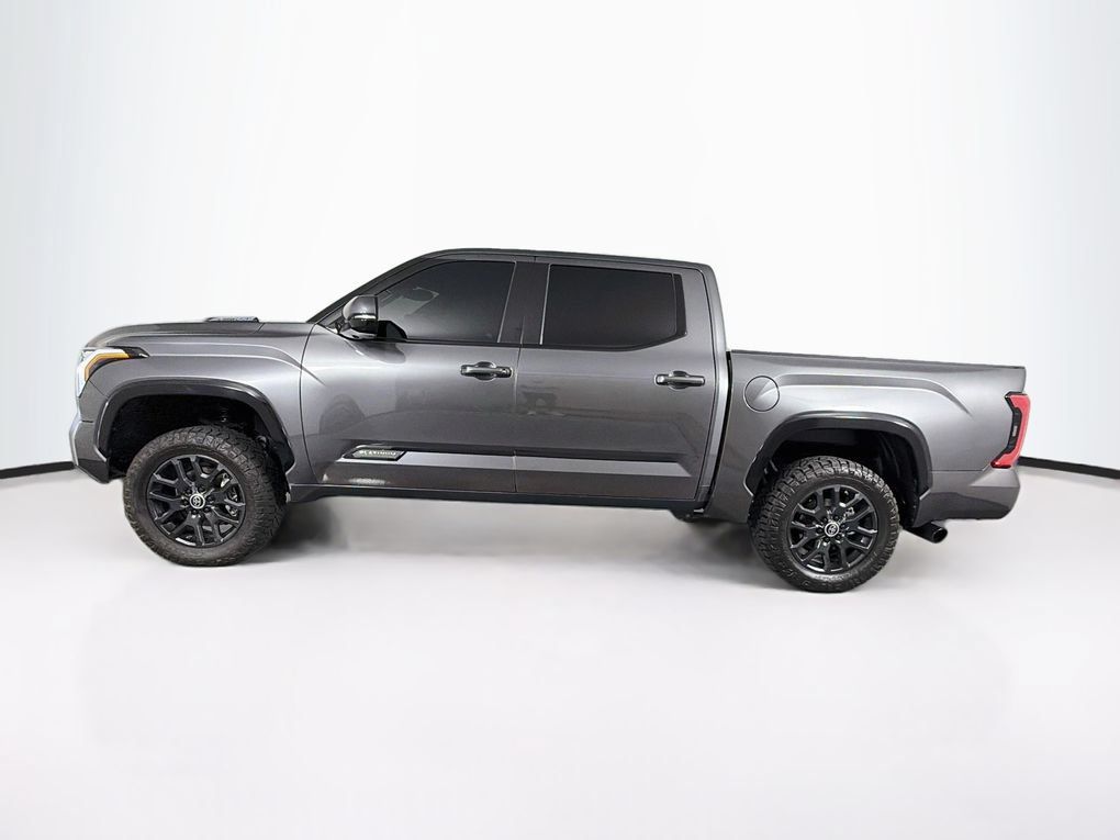 Used 2024 Toyota Tundra Platinum AWD/4WD image 6