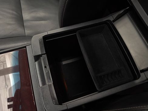 Used 2016 Lexus GX 460 image 38