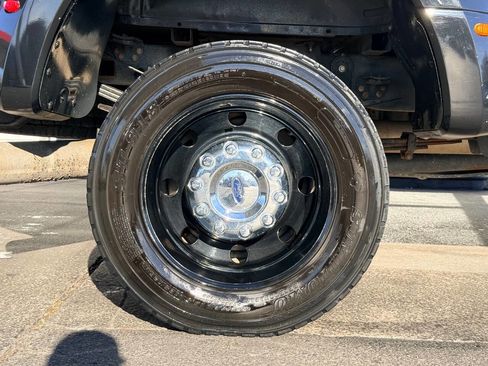 Used 2019 Ford F450 Limited image 13