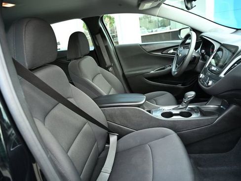 Used 2023 Chevrolet Malibu LT image 59