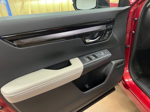 Certified 2026 Honda CR-V EX-L image 32