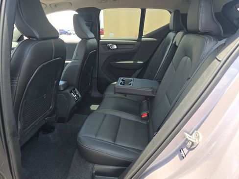 Used 2026 Volvo XC40 B5 Plus AWD/4WD image 14