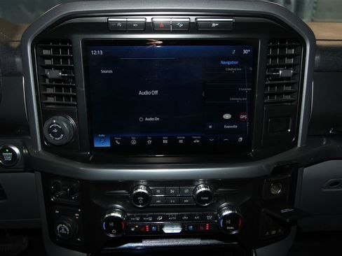 Used 2021 Ford F150 Lariat w/ Equipment Group 502A High image 16