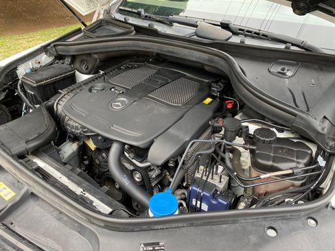 Used 2015 Mercedes-Benz ML 350 2WD w/ Premium 1 Package image 19