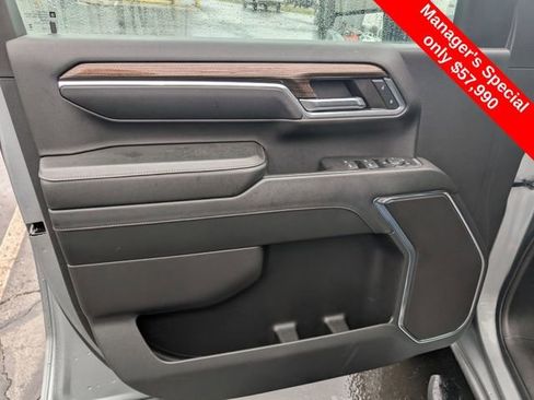 Used 2024 Chevrolet Silverado 3500 LT w/ Convenience Package image 16