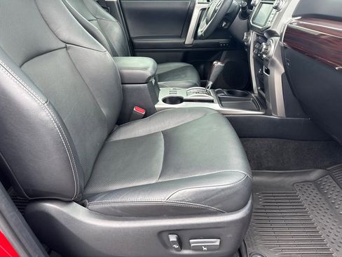 Used 2019 Toyota 4Runner Limited RWD image 14
