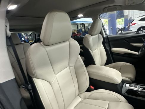 Used 2025 Subaru Ascent Limited AWD/4WD image 27