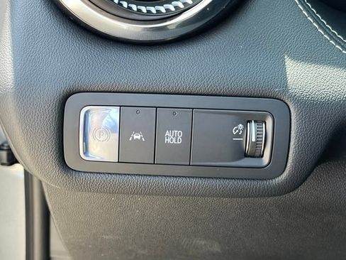 Used 2024 Chevrolet Blazer EV LT AWD/4WD image 21