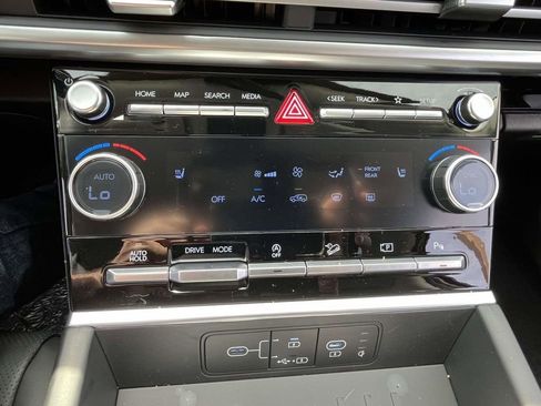 New 2026 Hyundai Santa Fe SEL FWD image 16