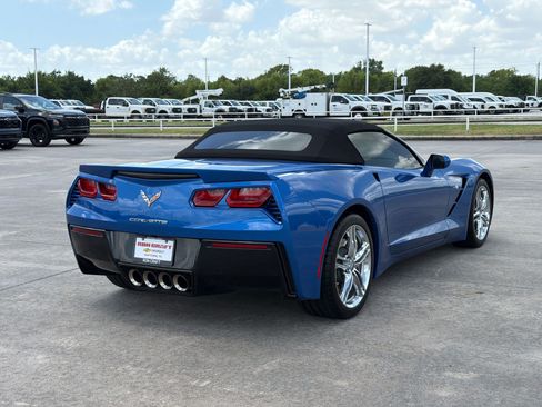 Used 2016 Chevrolet Corvette Stingray Convertible w/ 3LT Preferred Equipment Group RWD image 9