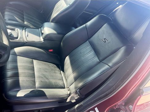 Used 2022 Chrysler 300 S RWD image 20