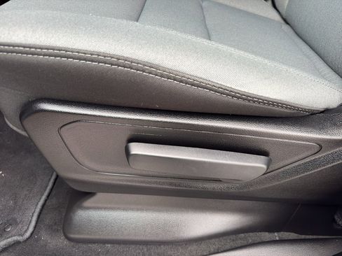 Used 2023 RAM 1500 Big Horn image 15