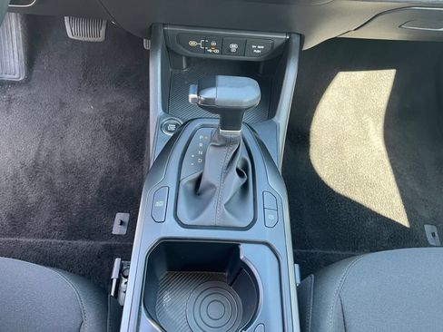 Used 2026 Kia K4 FWD image 40