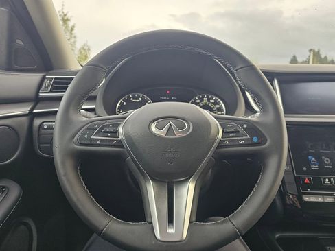New 2025 INFINITI QX50 Pure image 25