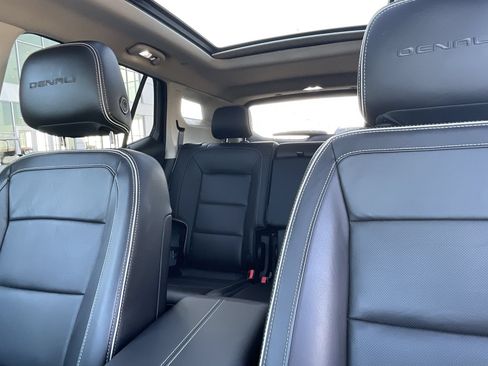 Used 2018 GMC Terrain Denali w/ Advanced Safety Package AWD/4WD image 21