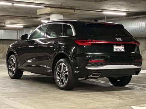 Used 2025 Audi Q5 Premium w/ Convenience Package AWD/4WD image 6