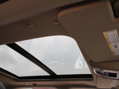 Used 2019 RAM 1500 Laramie AWD/4WD image 52