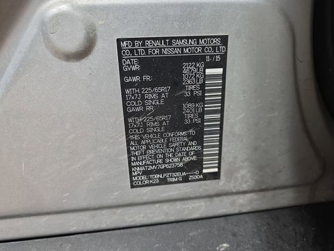 Used 2016 Nissan Rogue S image 34