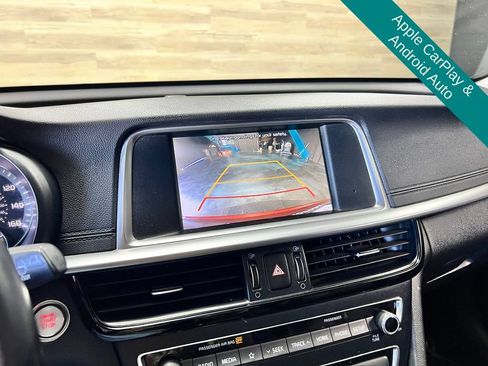 Used 2020 Kia Optima SE FWD image 16
