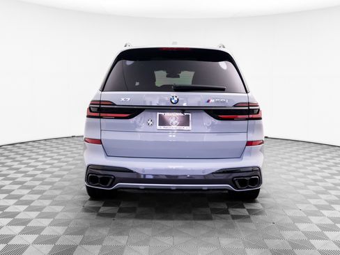 Used 2025 BMW X7 M60i AWD/4WD image 4