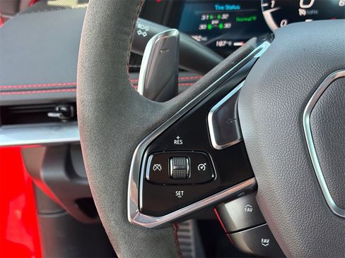 Used 2023 Chevrolet Corvette Stingray Preferred Cpe w/ Engine Appearance Package image 17