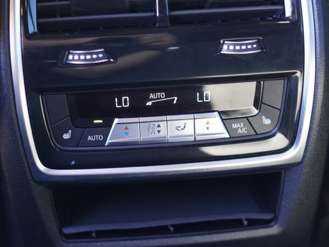 Used 2025 BMW X5 M60i AWD/4WD image 43