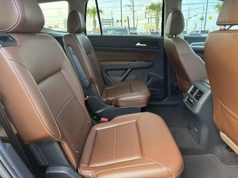 Used 2022 Volkswagen Atlas SEL image 10