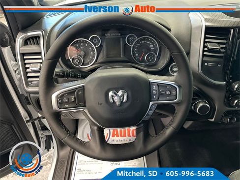 New 2026 RAM 1500 4x4 Crew Cab image 16