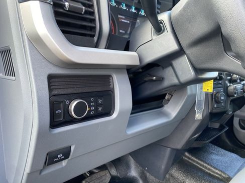 Used 2024 Ford F250 XL w/ Camper Package AWD/4WD image 17