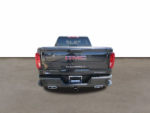 Used 2023 GMC Sierra 1500 Denali w/ Denali Reserve Package AWD/4WD image 4