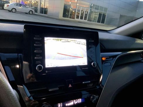 Used 2024 Toyota Camry LE image 28