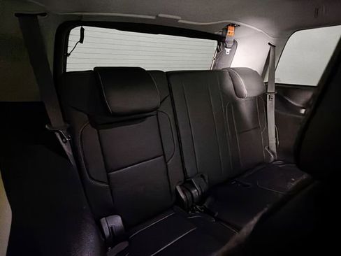 Used 2017 Chevrolet Tahoe Premier AWD/4WD image 31