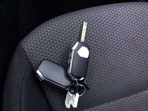 Used 2024 Kia Soul LX FWD image 28