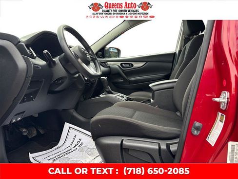 Used 2017 Nissan Rogue Sport S w/ S Appearance Package AWD/4WD image 10