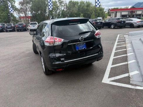Used 2016 Nissan Rogue S FWD image 7