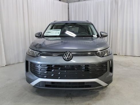 New 2026 Volkswagen Tiguan SE AWD/4WD image 36