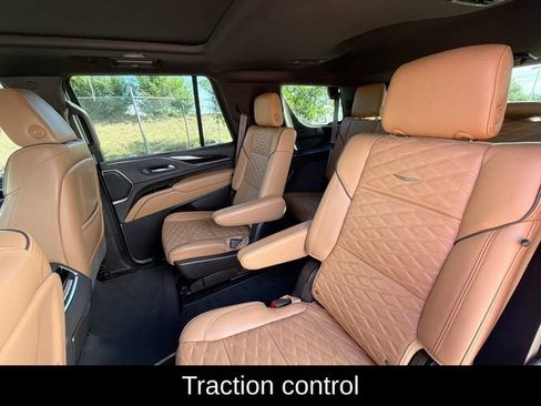 Used 2023 Cadillac Escalade Sport AWD/4WD image 31